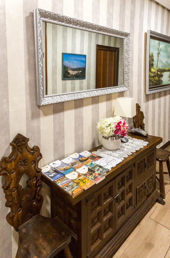 Hotel Parras Arnedillo Kültér fotó